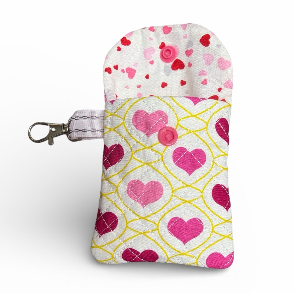 Hand Crafted AirPods Case Pink Heart Quilted Valentine Earbud Case with Keychain - Picture 9 of 14